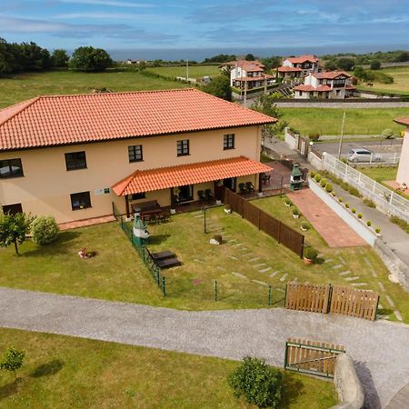 Apartamentos El Acebo Naves  ภายนอก รูปภาพ