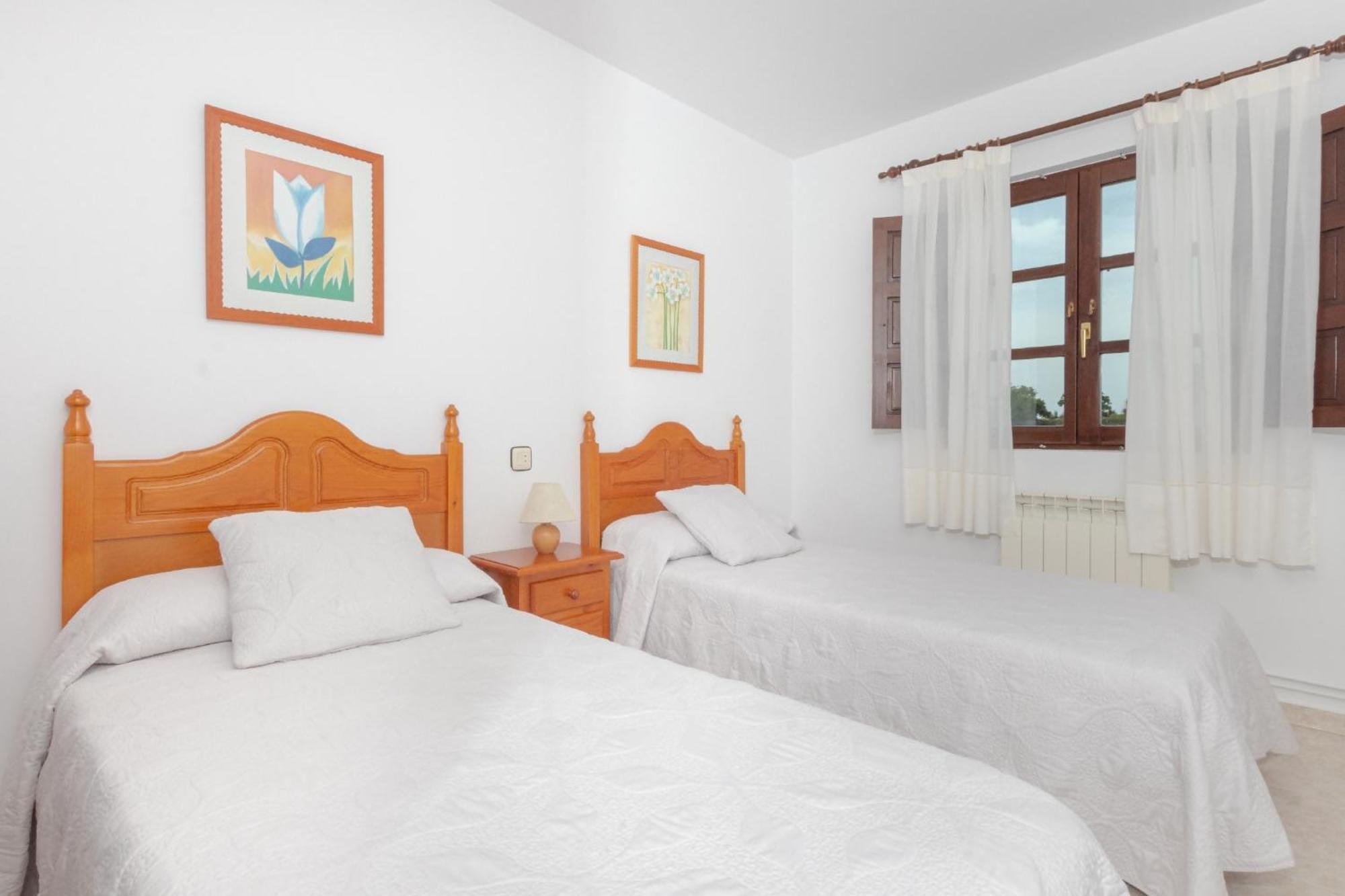 Apartamentos El Acebo Naves  ภายนอก รูปภาพ