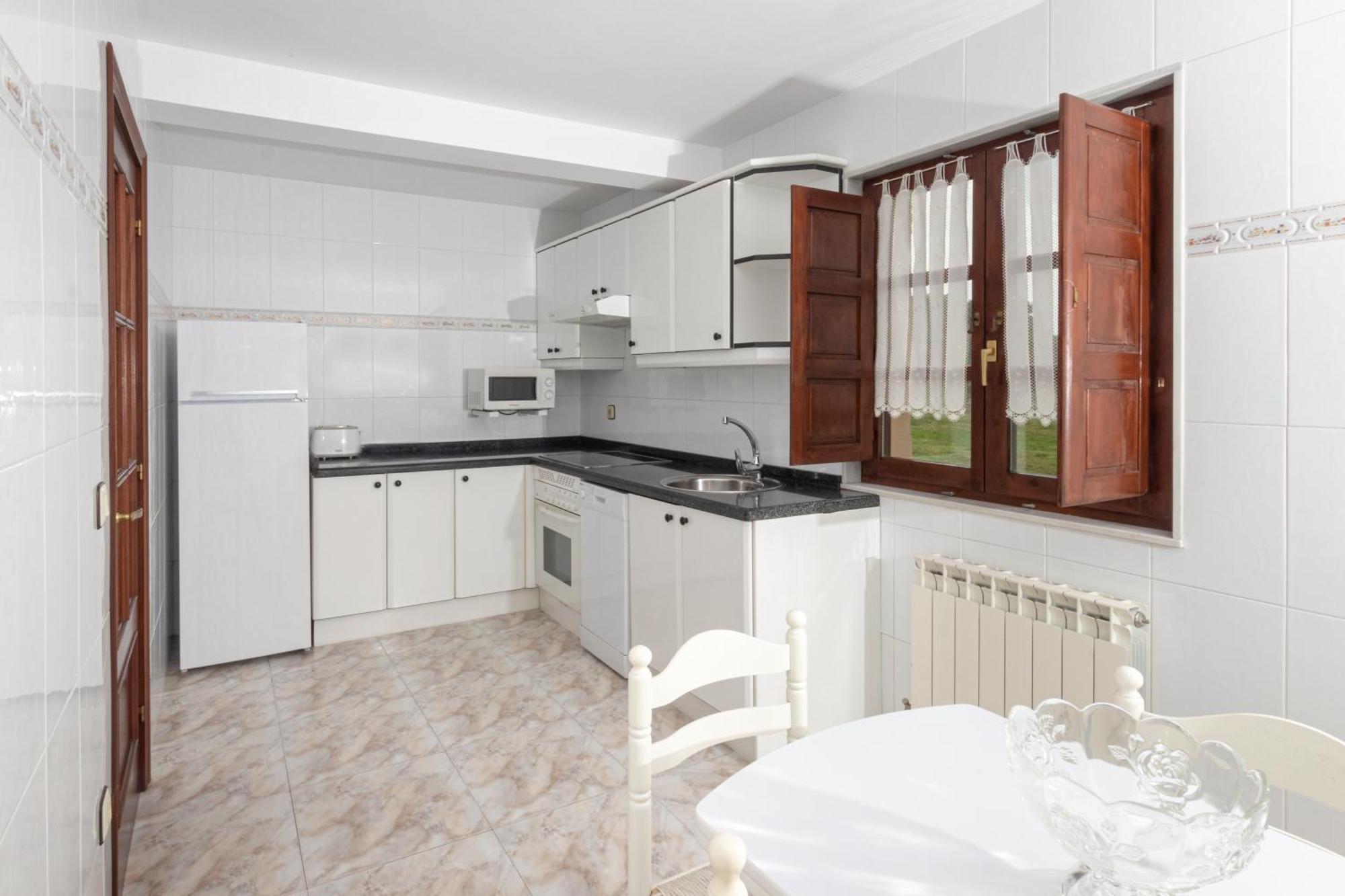Apartamentos El Acebo Naves  ภายนอก รูปภาพ