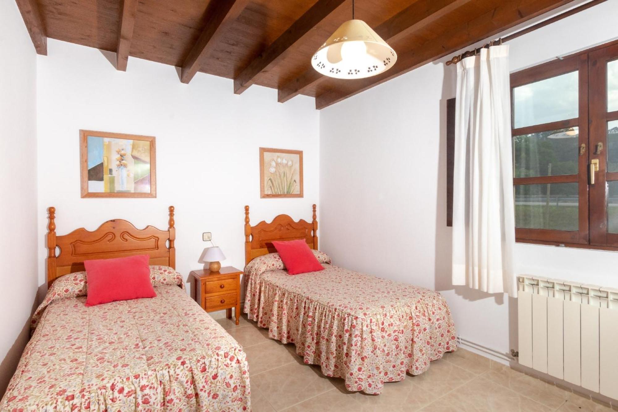 Apartamentos El Acebo Naves  ภายนอก รูปภาพ