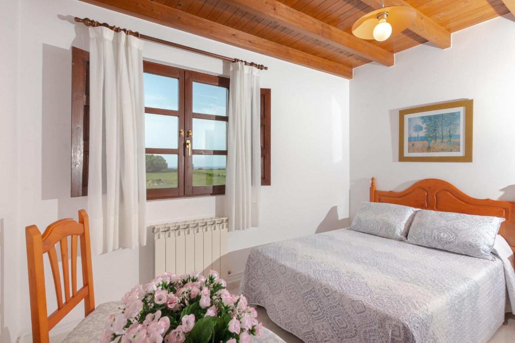 Apartamentos El Acebo Naves  ภายนอก รูปภาพ