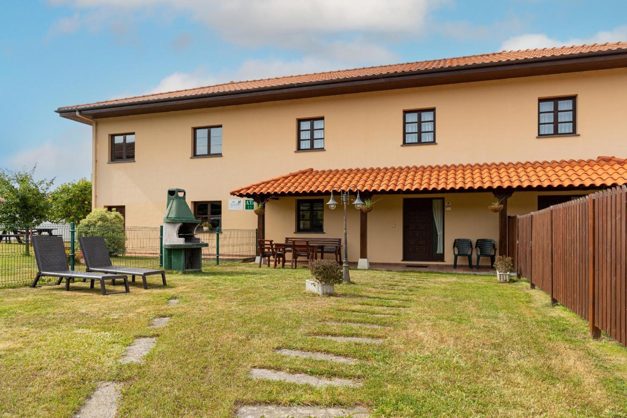 Apartamentos El Acebo Naves  ห้อง รูปภาพ